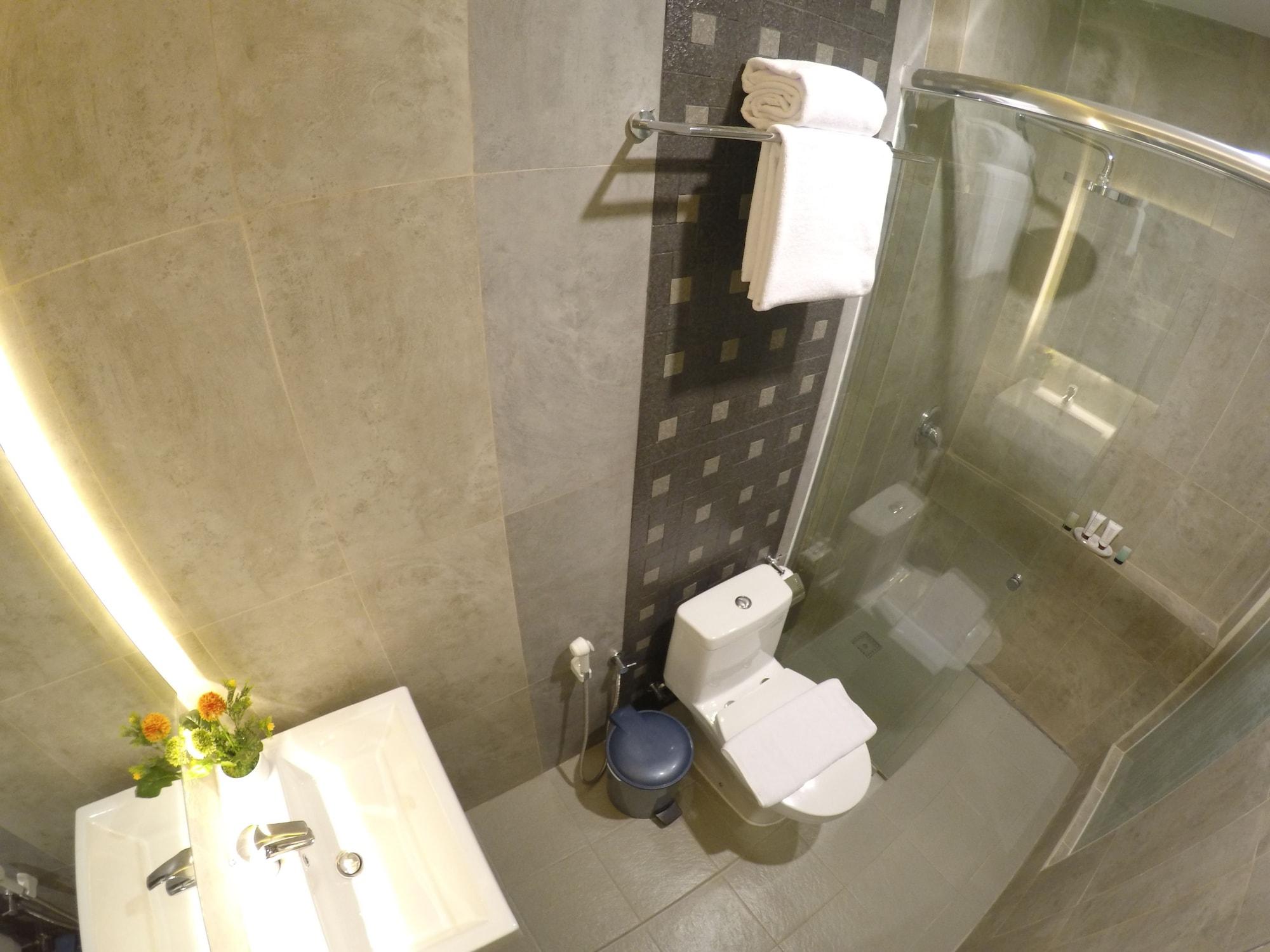 Biz Boulevard Hotel Μανάντο Εξωτερικό φωτογραφία